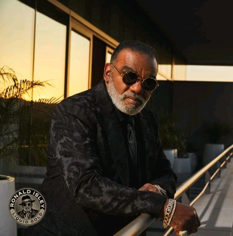 ronald isley liquid gold contagious xo brandy