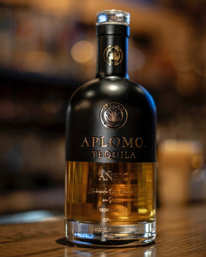 Aplomo Añejo Tequila