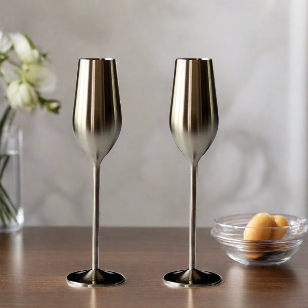 unbreakable champagne flutes (silver)