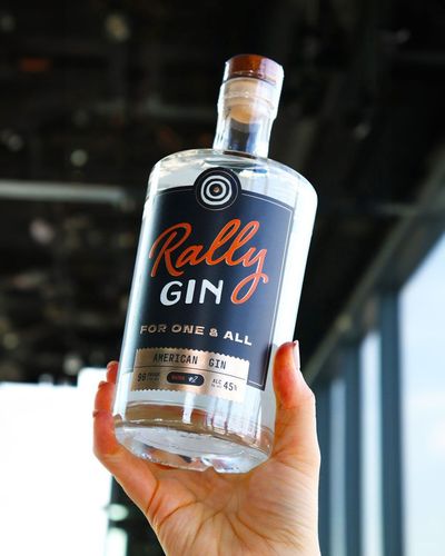 rally american gin